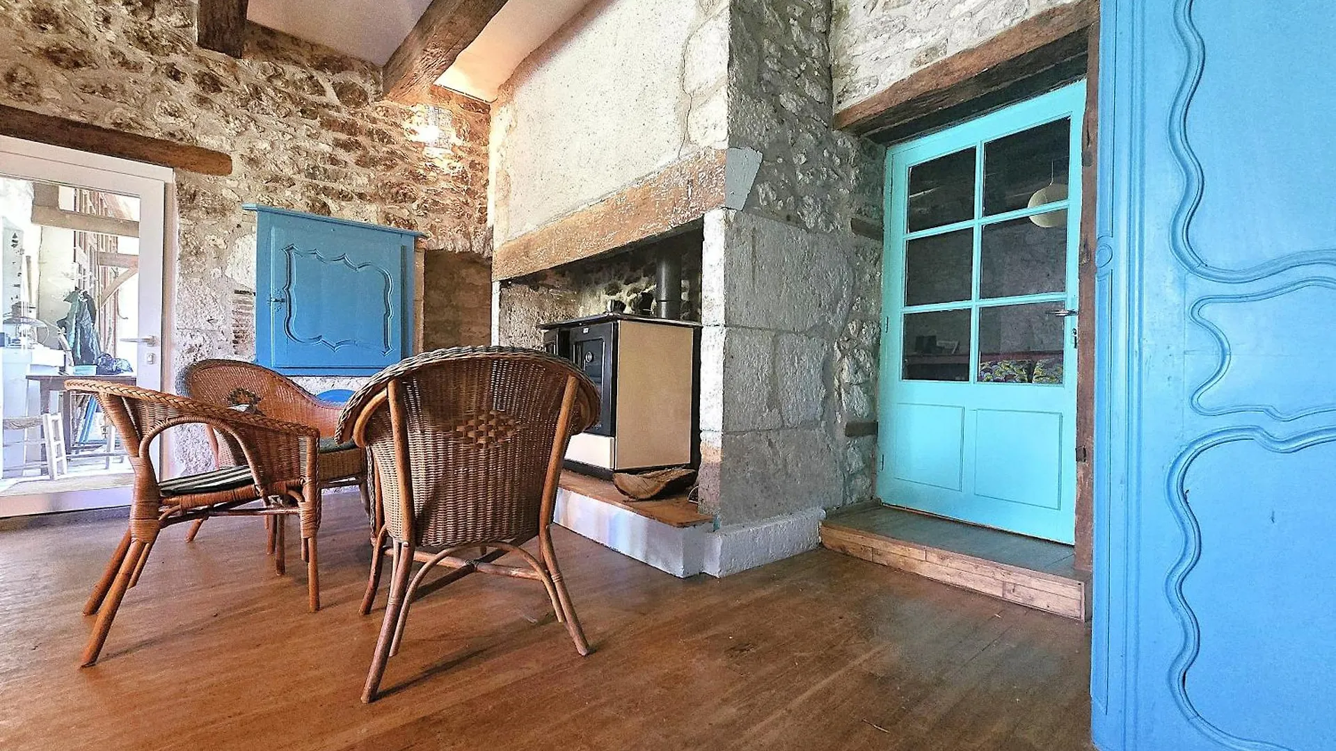 Magnifique Ferme Renovee Et Sa Piscine Ecologique - 15 Personnes - 7 Chambres Touffailles Nyaraló