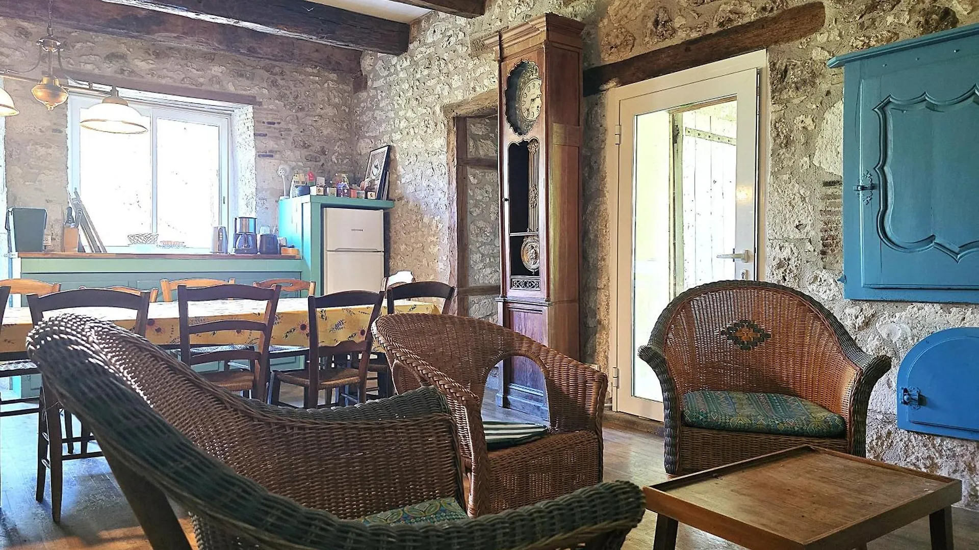 Nyaraló Magnifique Ferme Renovee Et Sa Piscine Ecologique - 15 Personnes - 7 Chambres Touffailles