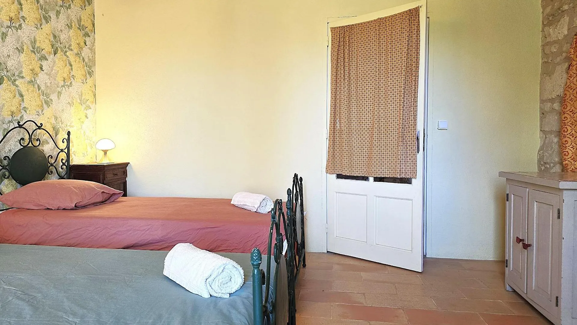 Magnifique Ferme Renovee Et Sa Piscine Ecologique - 15 Personnes - 7 Chambres Touffailles Nyaraló