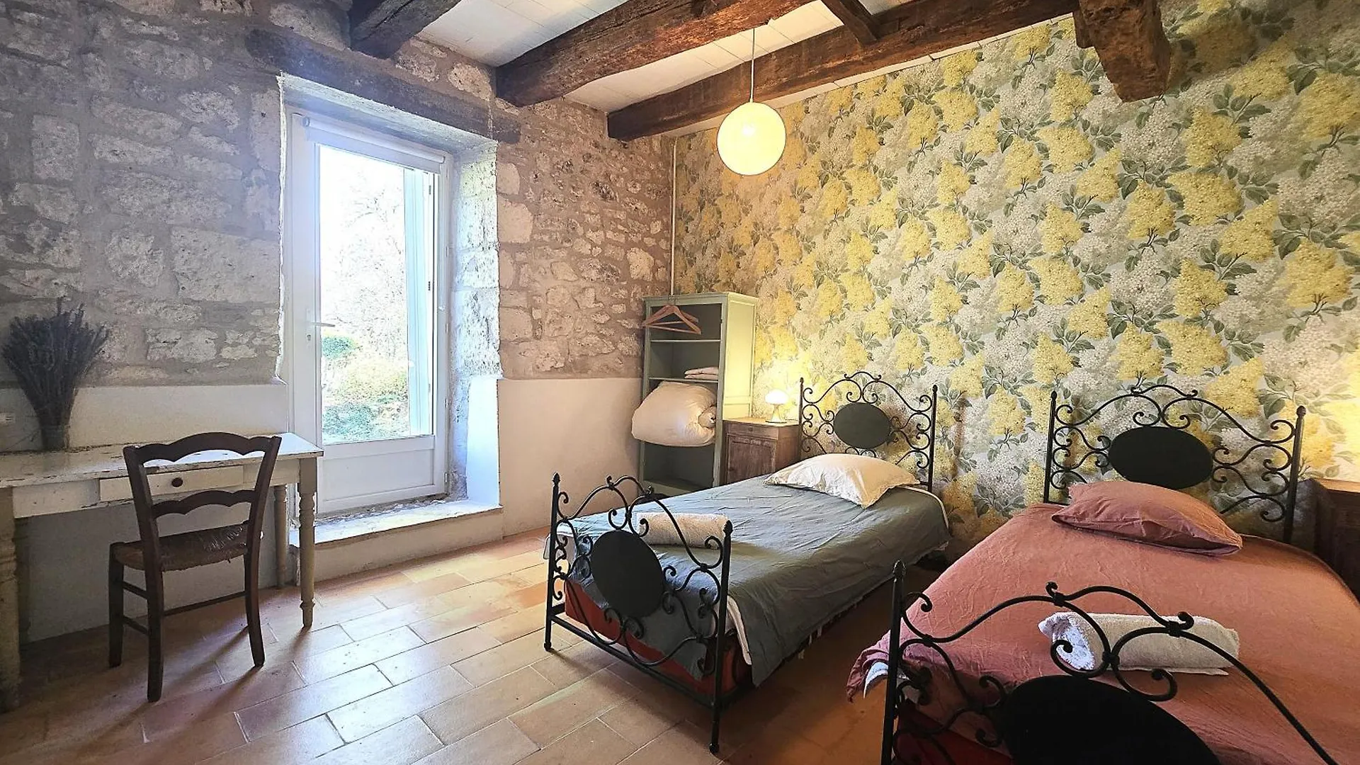 Nyaraló Magnifique Ferme Renovee Et Sa Piscine Ecologique - 15 Personnes - 7 Chambres Touffailles